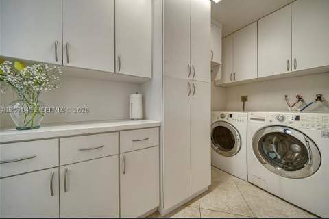 13267 SW 9th Ln, Miami FL - photo 14 of 32