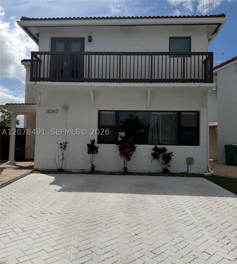 3 bedroom SingleFamilyResidence at 13267 SW 9th Ln, Tamiami Lakes Sec 5, Miami — photo 2