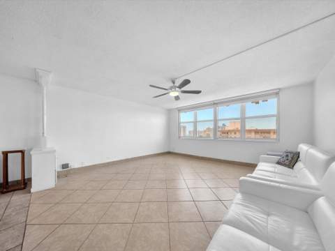251 174th Street 2310, Sunny Isles Beach FL - photo 12 of 24