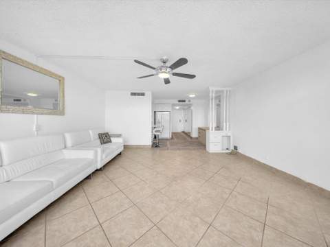 251 174th Street 2310, Sunny Isles Beach FL - photo 14 of 24