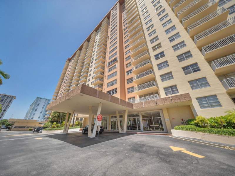 0 bedroom Condominium at 251 174th Street 2310, Winston Towers 200, Sunny Isles Beach — photo 3