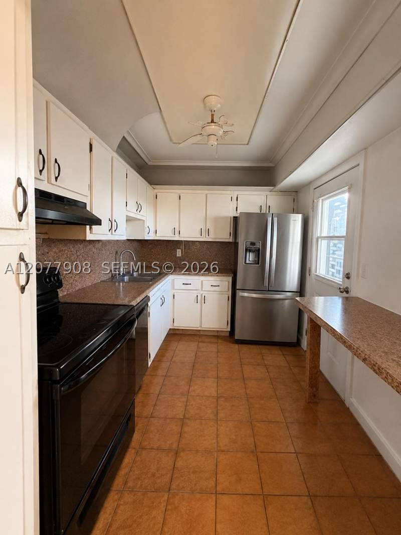 2 bedroom Condominium at 20500 W Country Club Dr 818, Biscaya III Condo, Aventura — photo 3