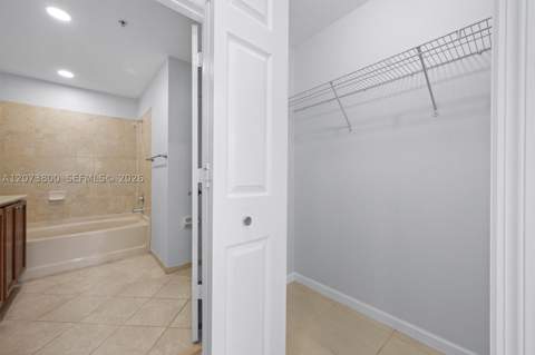 11503 NW 89th St 101, Doral FL - photo 22 of 49