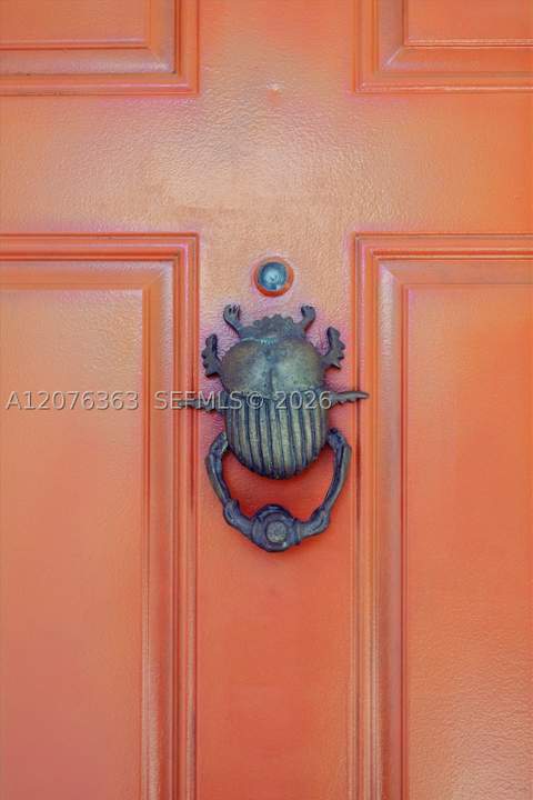 8230 NE 1st Pl, Miami FL - photo 13 of 37
