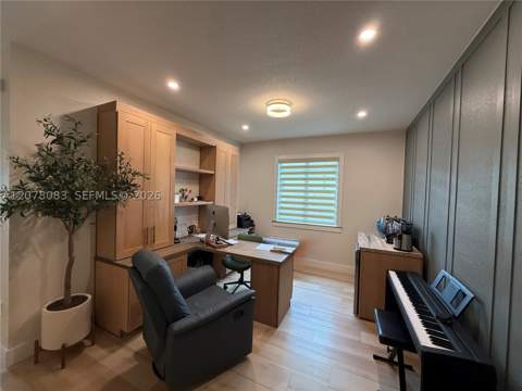 167 SE 24th Ave, Homestead FL - photo 8 of 59