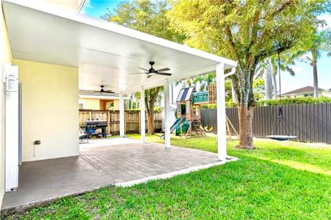 396 NE 33rd Terrace, Homestead FL - photo 15 of 51