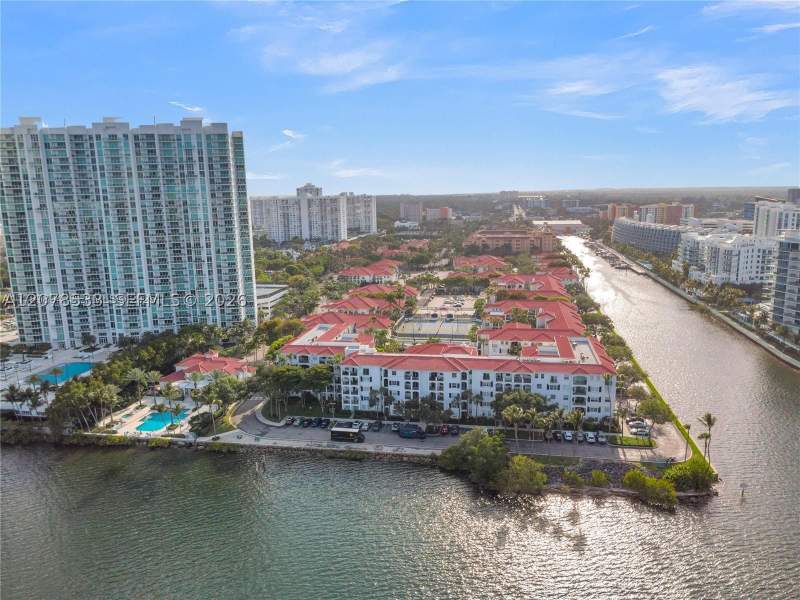 2 bedroom BoatSlip at 3235 NE 184th St 11103, Village By The Bay Condo, Aventura — photo 3