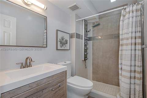 492 NW 165th St Rd C112, Miami FL - photo 22 of 32