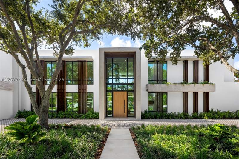 7 bedroom SingleFamilyResidence at 6200 SW 123rd Ter, Ridgeline Estates, Pinecrest — photo 3