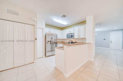 14053 SW 270th Ter, Homestead FL - photo 6 of 48