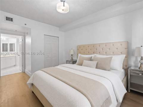 17145 N Bay Rd 4311, Sunny Isles Beach FL - photo 12 of 34