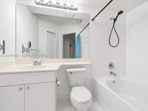 17145 N Bay Rd 4311, Sunny Isles Beach FL - photo 21 of 34