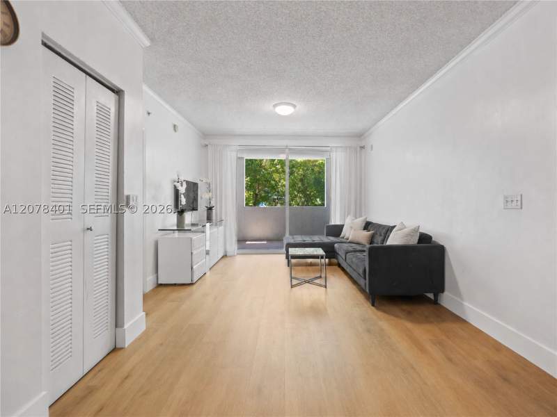 2 bedroom Condominium at 17145 N Bay Rd 4311, Porto Bellagio Condo, Sunny Isles Beach — photo 4