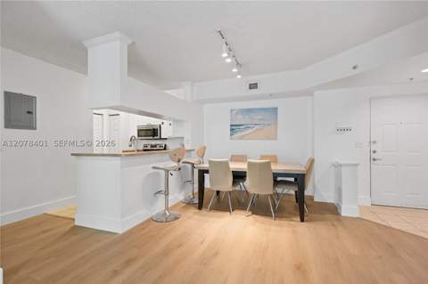 17145 N Bay Rd 4311, Sunny Isles Beach FL - photo 6 of 34