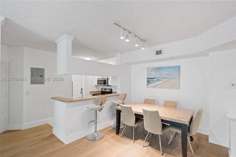 17145 N Bay Rd 4311, Sunny Isles Beach FL - photo 7 of 34