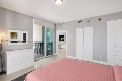 300 S Biscayne Blvd T-1816, Miami FL - photo 20 of 40