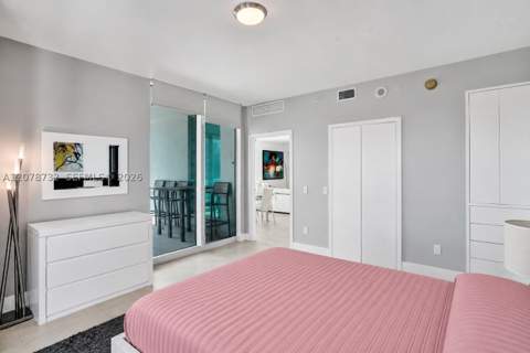 300 S Biscayne Blvd T-1816, Miami FL - photo 23 of 40