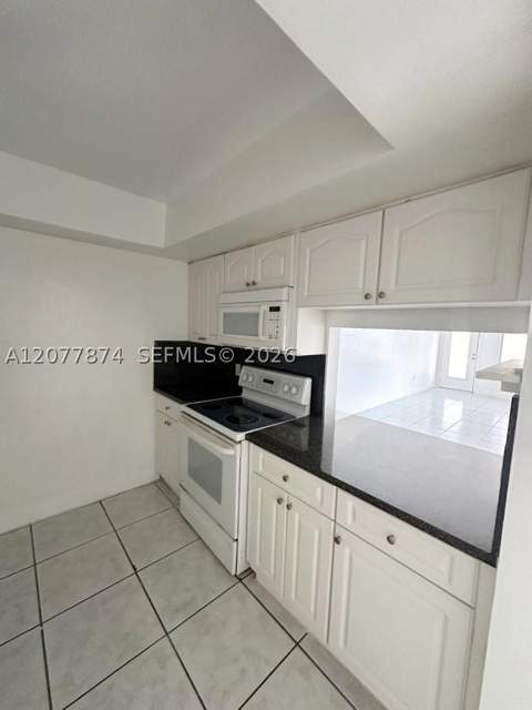 1885 NE 121st St 16, North Miami FL - photo 13 of 15