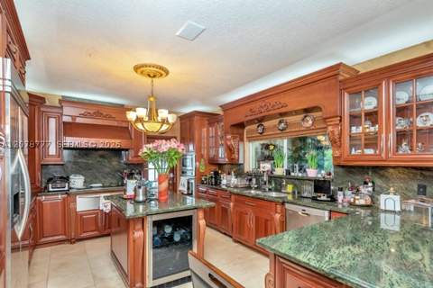 3750 SW 136th Ct, Miami FL - photo 17 of 33