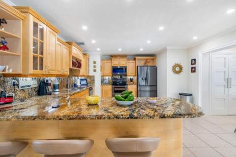 17122 SW 156th Ct, Miami FL - photo 18 of 66