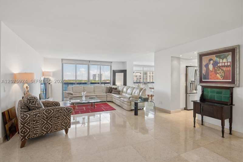 2 bedroom Condominium at 3500 Mystic Pointe Dr 805, Mystic Pointe Tower 400 C, Aventura — photo 1