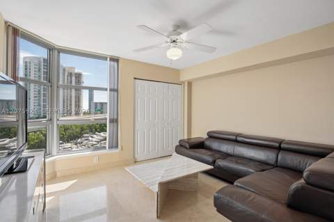3500 Mystic Pointe Dr 805, Aventura FL - photo 16 of 22