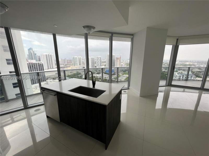 2 bedroom Condominium at 488 NE 18th St 3100, Aria On The Bay Condo, Miami — photo 2