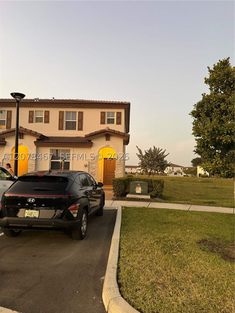 3 bedroom Townhouse at 2371 NW 122nd Ter, Westview North, Miami — photo 2