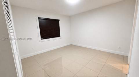 18820 NW 45th Ave, Miami Gardens FL - photo 9 of 13