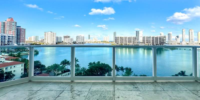 2 bedroom Condominium at 3301 NE 183rd St 1105, The Peninsula II Condo, Aventura — photo 2