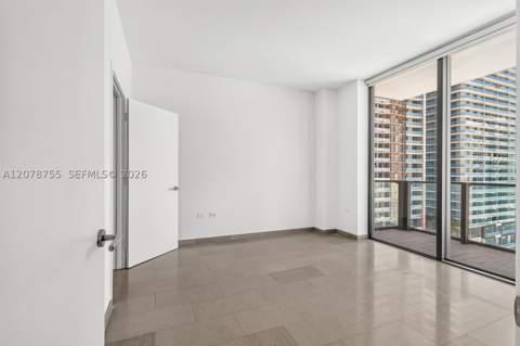88 SW 7th St 1511, Miami FL - photo 15 of 40