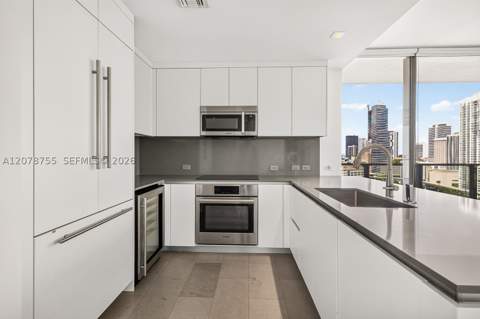 88 SW 7th St 1511, Miami FL - photo 7 of 40