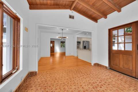 5111 Maggiore St, Coral Gables FL - photo 17 of 37