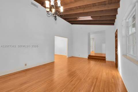 5111 Maggiore St, Coral Gables FL - photo 8 of 37