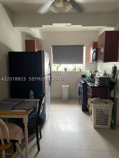 500 14th St 106, Miami Beach FL - photo 6 of 13