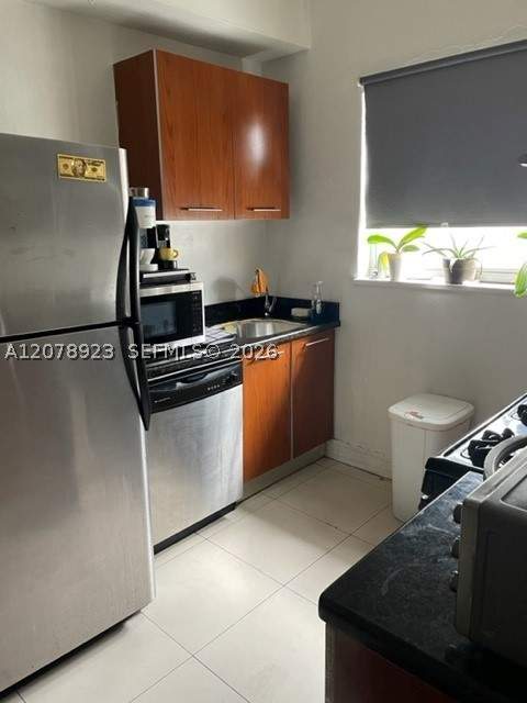500 14th St 106, Miami Beach FL - photo 9 of 13