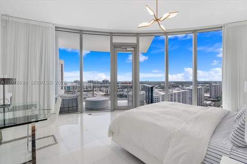 17475 Collins Ave 2203, Sunny Isles Beach FL - photo 18 of 59