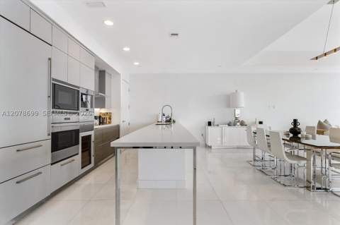 17475 Collins Ave 2203, Sunny Isles Beach FL - photo 9 of 59