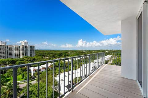 881 Ocean Dr 10A, Key Biscayne FL - photo 13 of 32