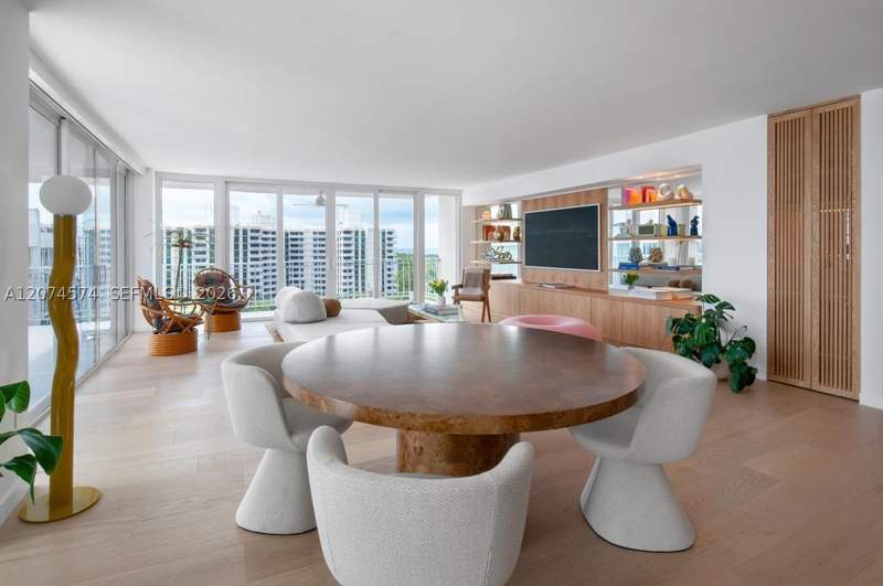 3 bedroom Condominium at 881 Ocean Dr 10A, Casa Del Mar Condo, Key Biscayne — photo 4