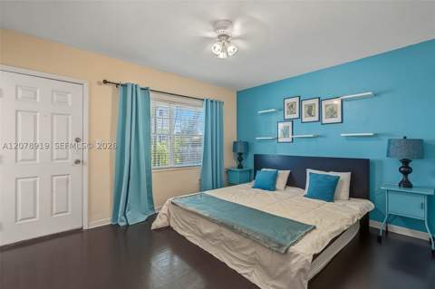 915 8th St 102, Miami Beach FL - photo 9 of 24