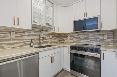 11491 SW 109th Road 15d, Miami FL - photo 9 of 42