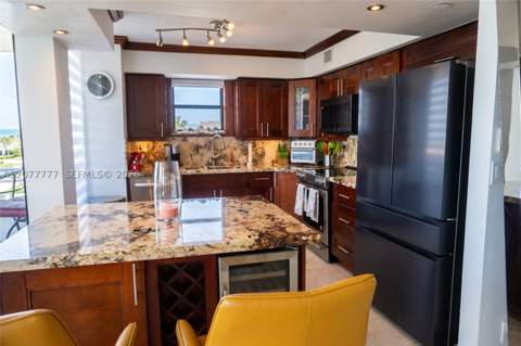 3300 NE 192nd St 1612, Aventura FL - photo 13 of 41