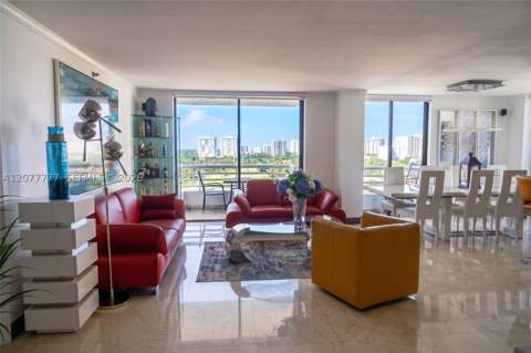3300 NE 192nd St 1612, Aventura FL - photo 9 of 41