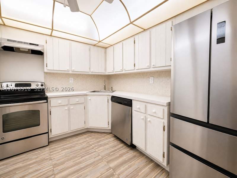 1 bedroom Condominium at 2780 NE 183rd St 215, Commodore Plaza Condo, Aventura — photo 3