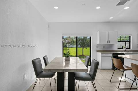 757 SW 11th St, Florida City FL - photo 10 of 44