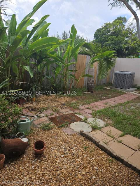 10634 SW 75th Ln, Miami FL - photo 13 of 14
