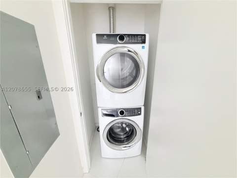 851 NE 1st Ave 3202, Miami FL - photo 14 of 53