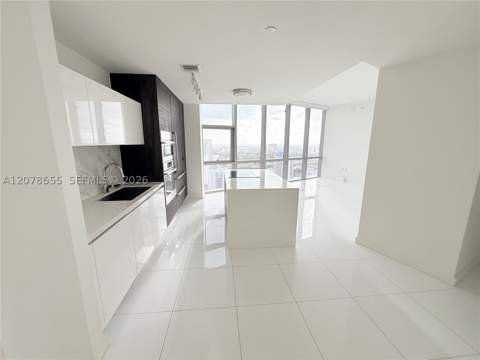 851 NE 1st Ave 3202, Miami FL - photo 6 of 53