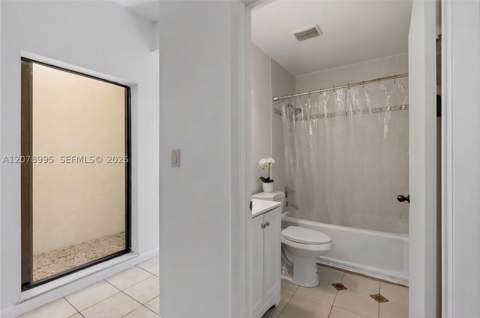 6633 NW 176th Ter, Hialeah FL - photo 21 of 40